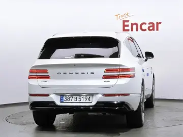 2023 Genesis GV80 с пробегом 75 425 км