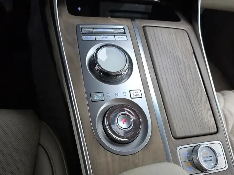 2023 Genesis GV80 с пробегом 75 425 км