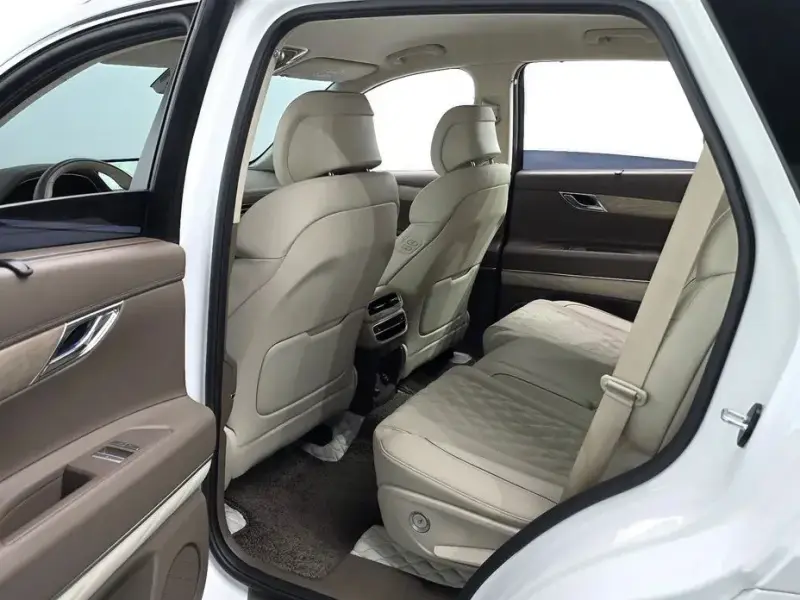 2023 Genesis GV80 с пробегом 75 425 км