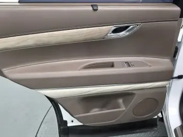 2023 Genesis GV80 с пробегом 75 425 км