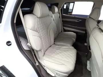 2023 Genesis GV80 с пробегом 75 425 км