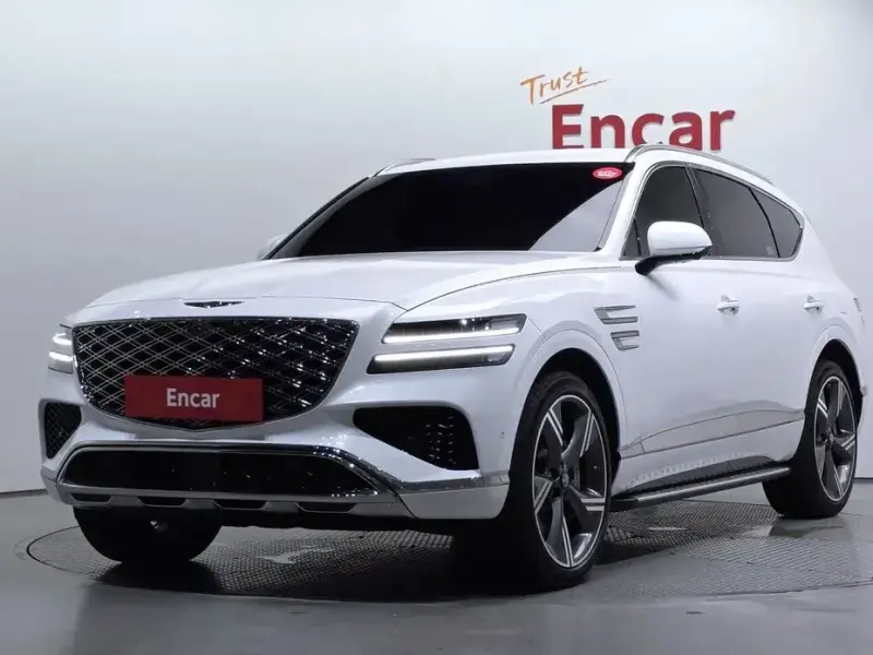 2023 Genesis GV80 с пробегом 16 693 км