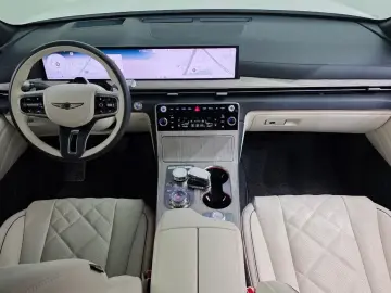 2023 Genesis GV80 с пробегом 16 693 км
