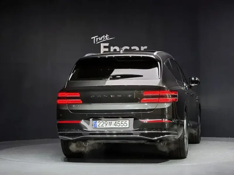2023 Genesis GV80 с пробегом 22 141 км
