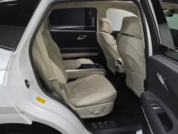 2023 Genesis GV80 с пробегом 63 264 км