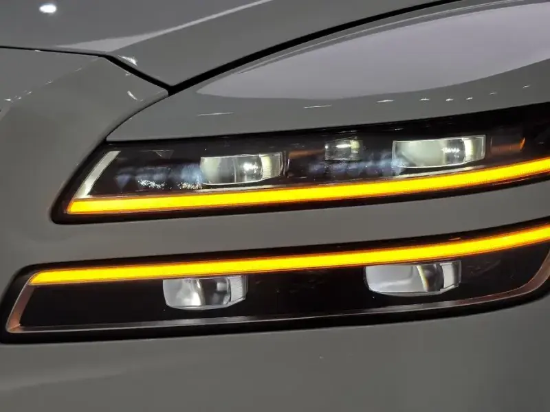 2023 Genesis GV80 с пробегом 63 264 км