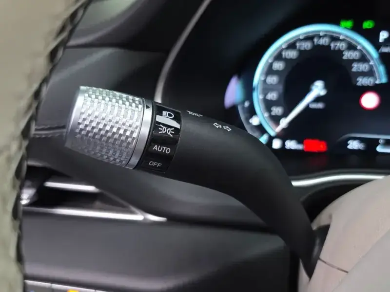 2023 Genesis GV80 с пробегом 63 264 км