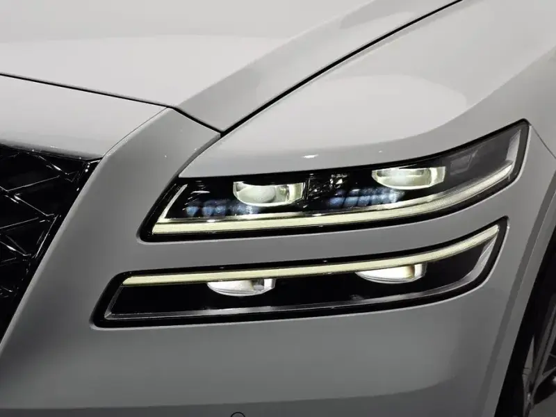 2023 Genesis GV80 с пробегом 19 364 км