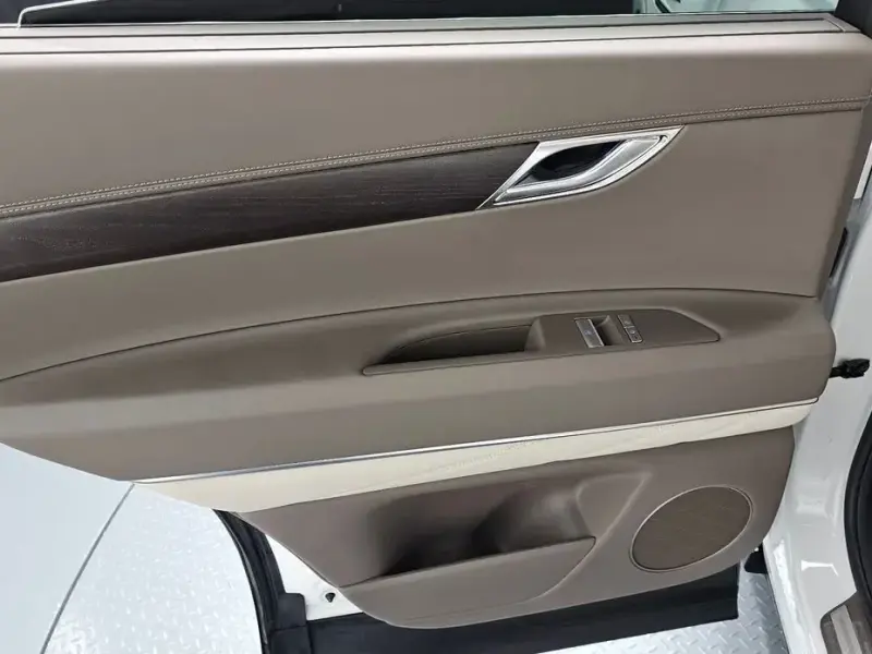 2023 Genesis GV80 с пробегом 19 364 км