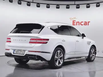 2023 Genesis GV80 с пробегом 81 107 км