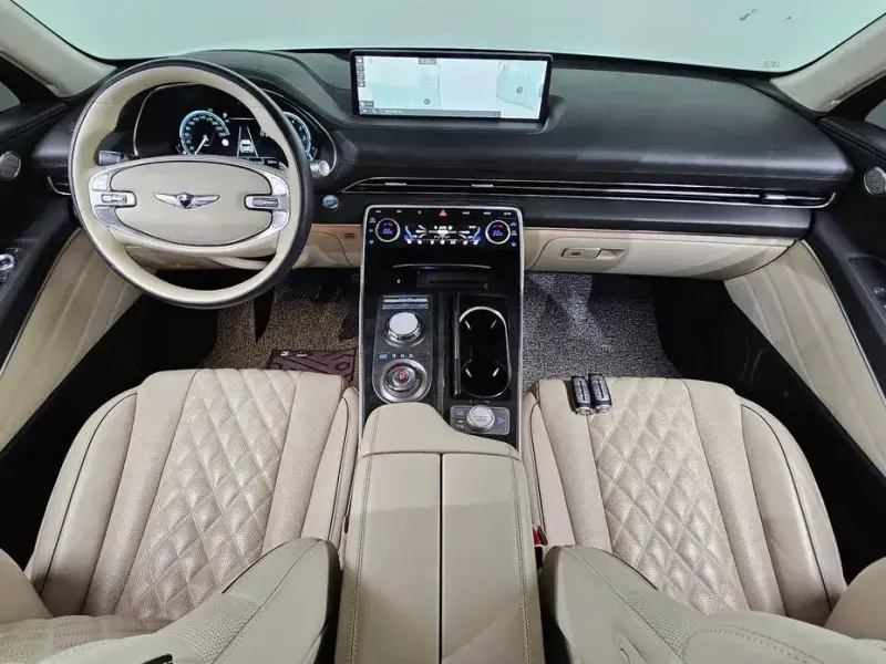 2023 Genesis GV80 с пробегом 81 107 км