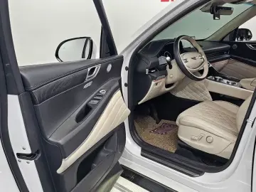 2023 Genesis GV80 с пробегом 81 107 км