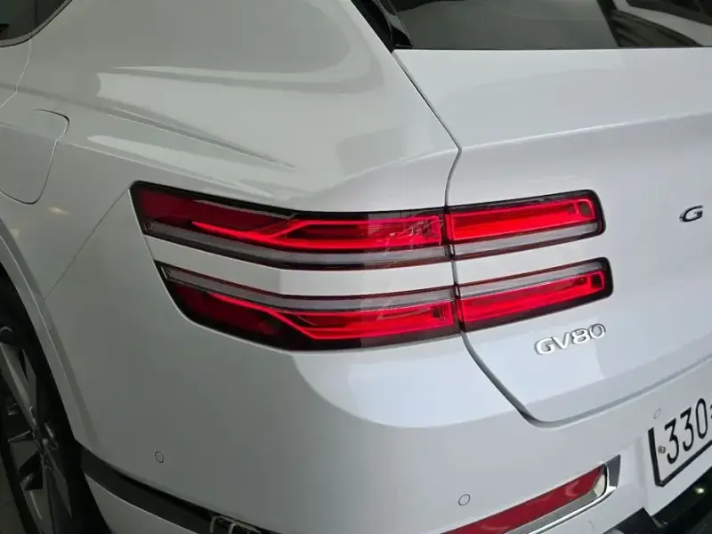 2023 Genesis GV80 с пробегом 77 976 км