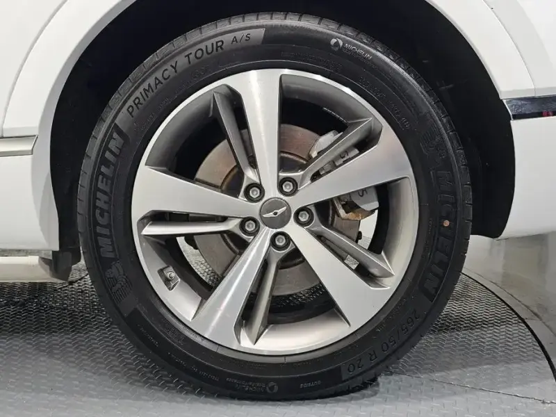 2023 Genesis GV80 с пробегом 81 107 км