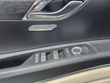 2023 Genesis GV80 с пробегом 81 107 км