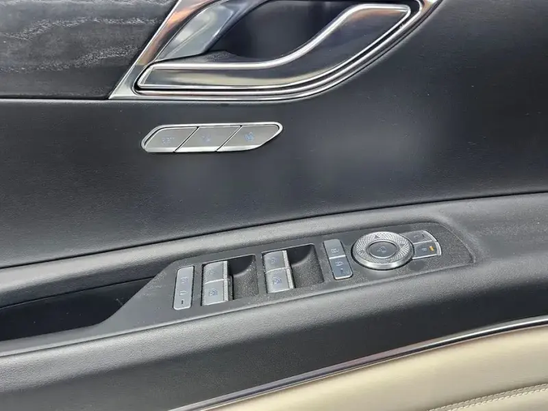 2023 Genesis GV80 с пробегом 81 107 км