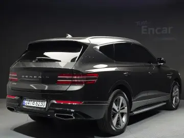 2023 Genesis GV80 с пробегом 14 905 км