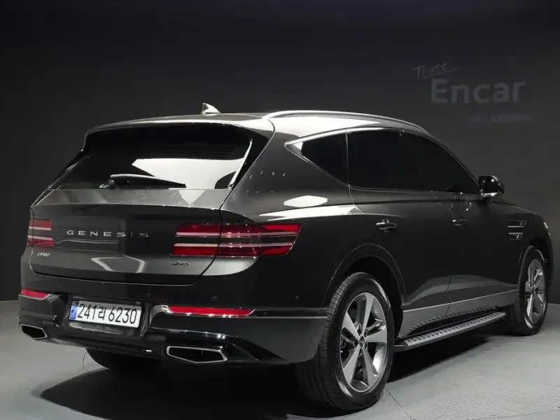 2023 Genesis GV80 с пробегом 14 905 км