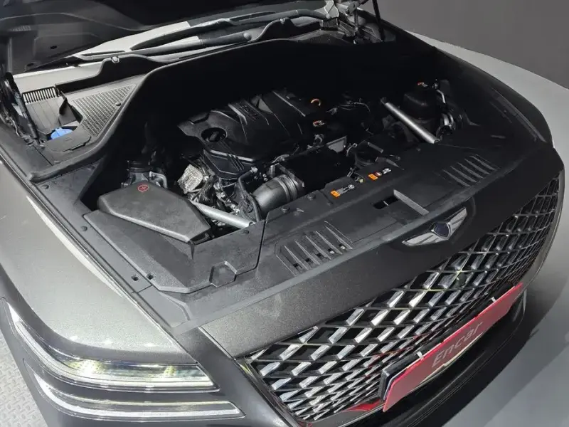 2023 Genesis GV80 с пробегом 14 905 км