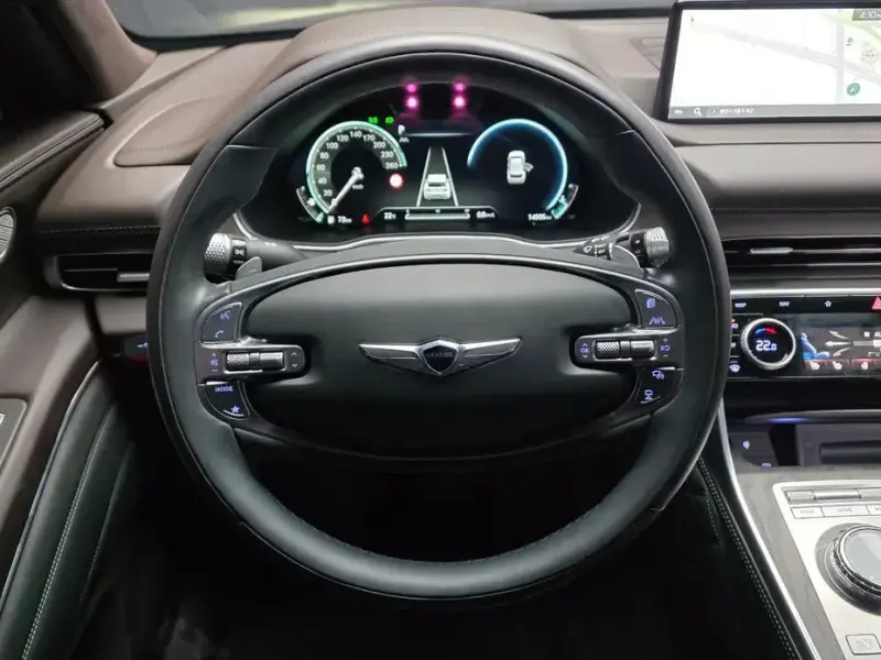 2023 Genesis GV80 с пробегом 14 905 км