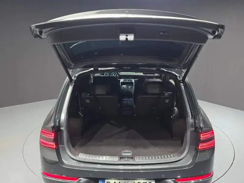 2023 Genesis GV80 с пробегом 14 905 км