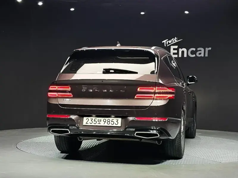 2023 Genesis GV80 с пробегом 43 426 км