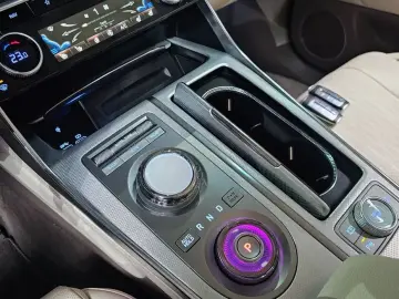 2023 Genesis GV80 с пробегом 43 426 км