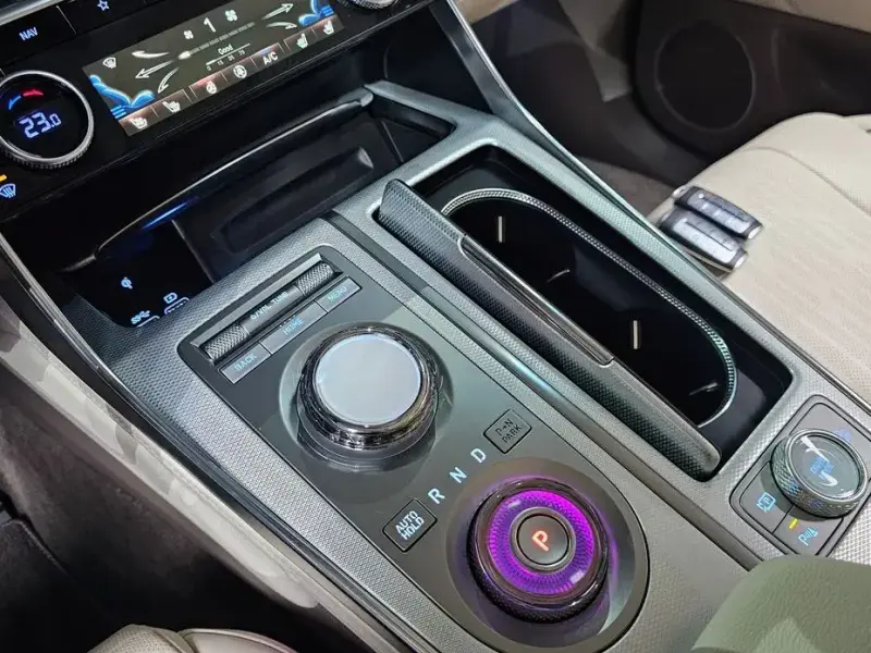 2023 Genesis GV80 с пробегом 43 426 км