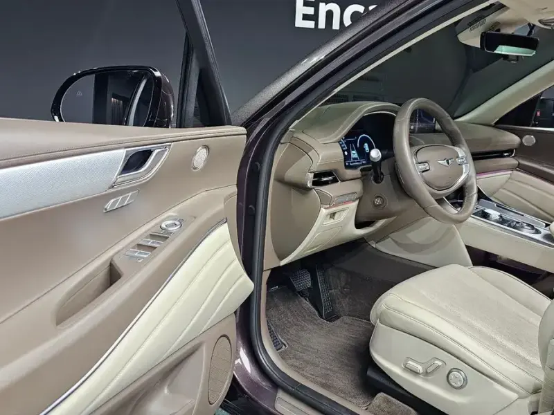 2023 Genesis GV80 с пробегом 43 426 км