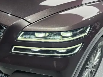 2023 Genesis GV80 с пробегом 43 426 км