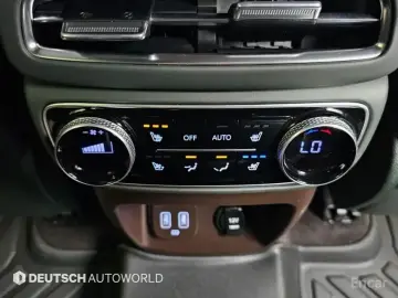 2023 Genesis GV80 с пробегом 27 081 км
