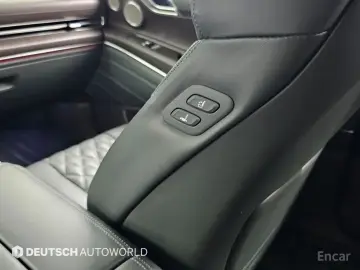 2023 Genesis GV80 с пробегом 27 081 км