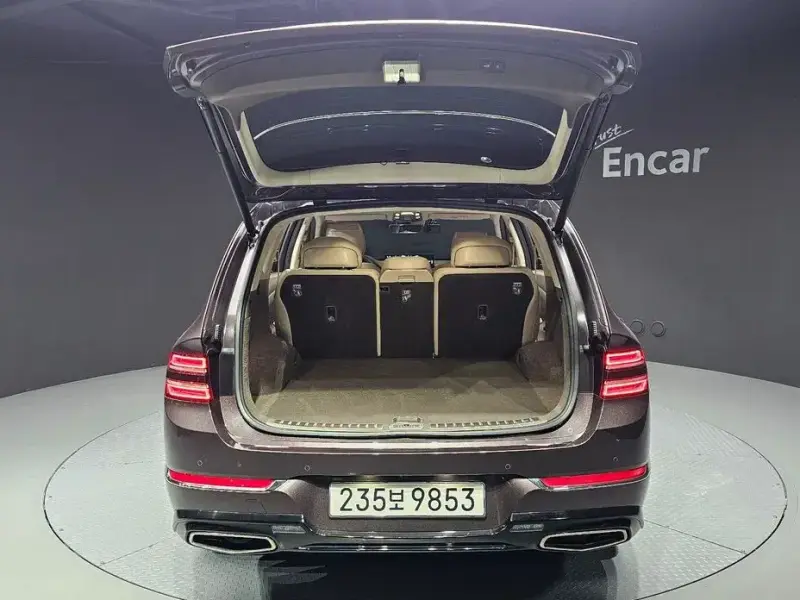2023 Genesis GV80 с пробегом 43 426 км