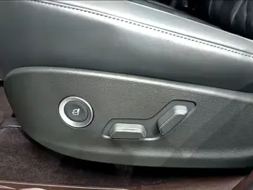 2023 Genesis GV80 с пробегом 55 740 км