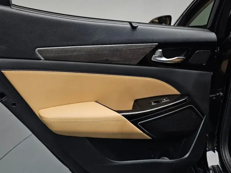 2019 Kia K7 с пробегом 75 038 км