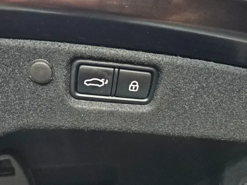 2019 Kia K7 с пробегом 75 038 км