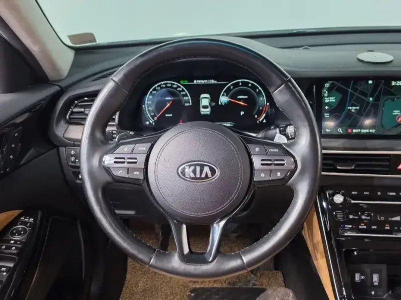 2020 Kia K7 с пробегом 73 598 км