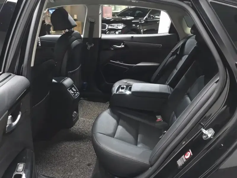 2020 Kia K7 с пробегом 53 500 км