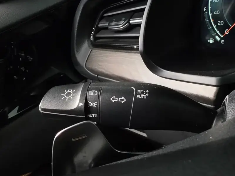 2020 Kia K7 с пробегом 73 598 км
