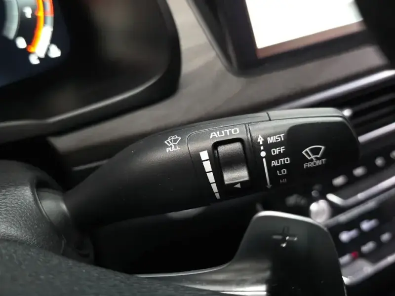 2020 Kia K7 с пробегом 53 500 км