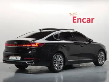 2019 Kia K7 с пробегом 14 700 км