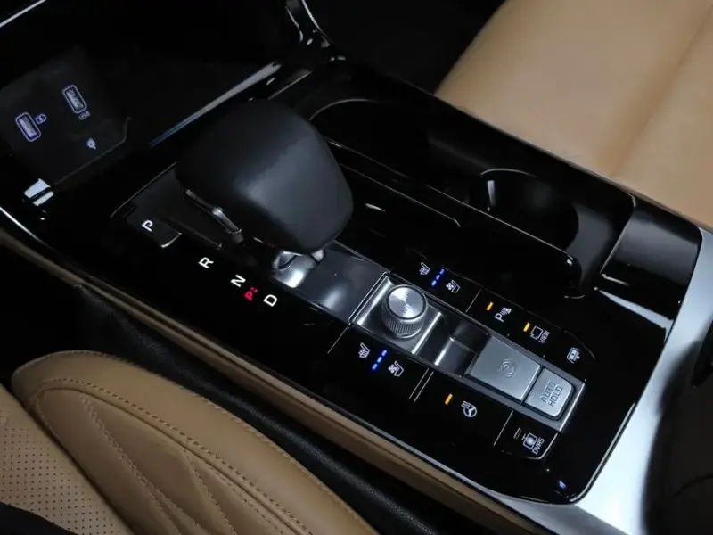 2019 Kia K7 с пробегом 14 700 км
