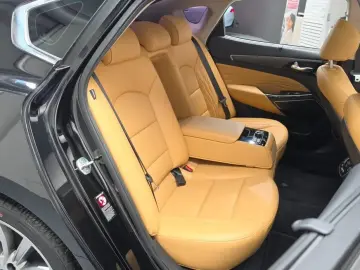 2019 Kia K7 с пробегом 14 700 км