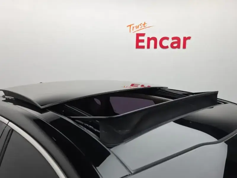 2019 Kia K7 с пробегом 14 700 км