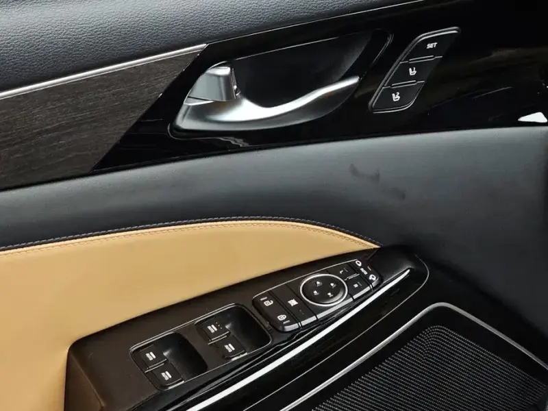 2019 Kia K7 с пробегом 85 582 км
