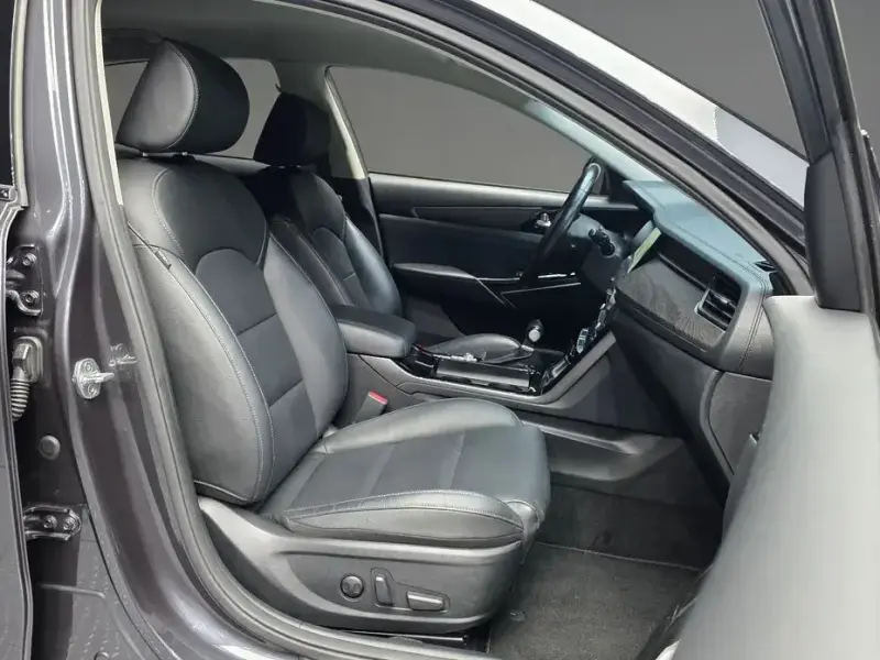 2020 Kia K7 с пробегом 80 863 км