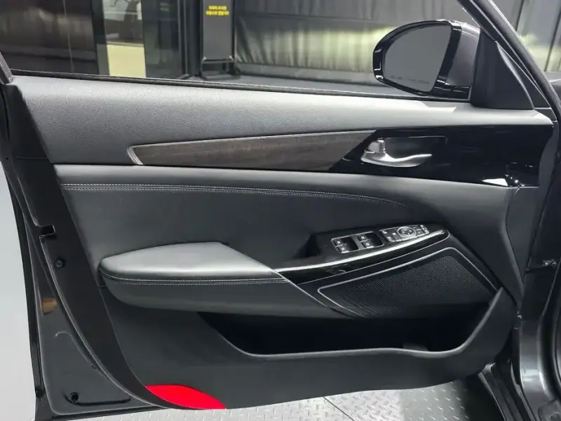 2020 Kia K7 с пробегом 80 863 км