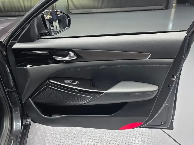 2020 Kia K7 с пробегом 80 863 км