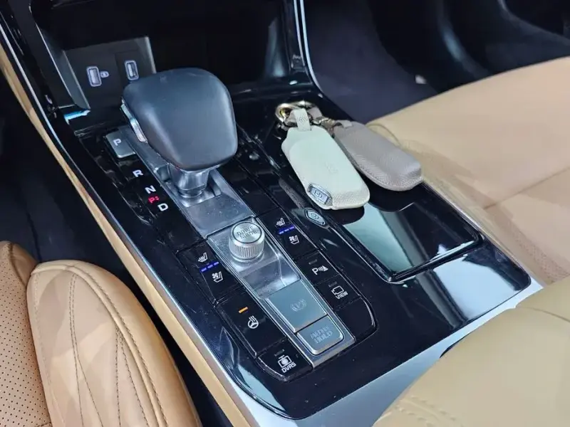 2020 Kia K7 с пробегом 86 227 км
