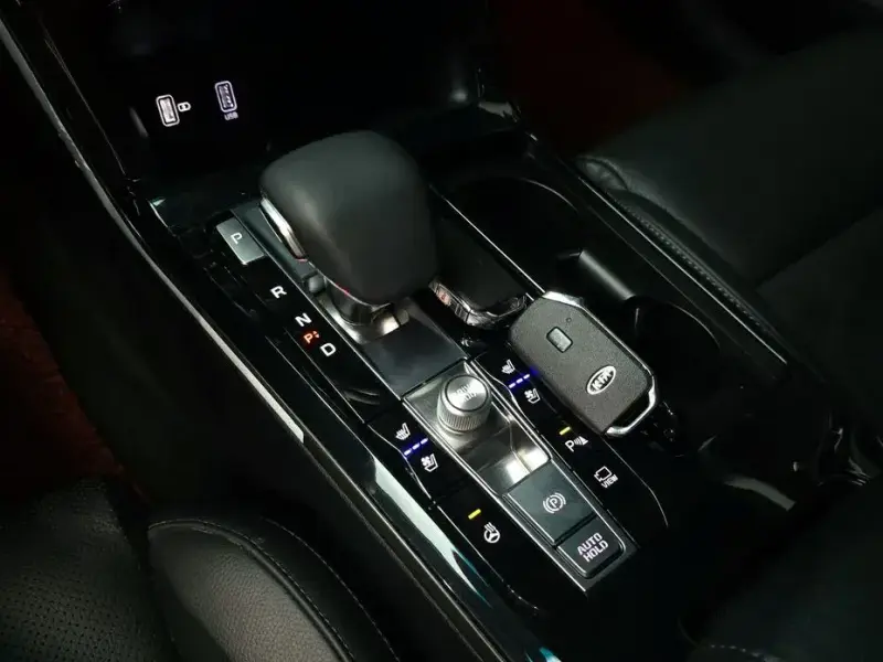 2020 Kia K7 с пробегом 66 854 км